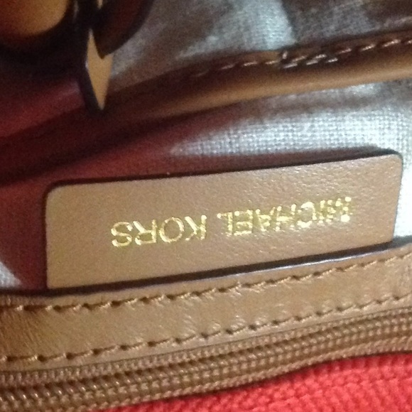 Handbag - Picture 4 of 4